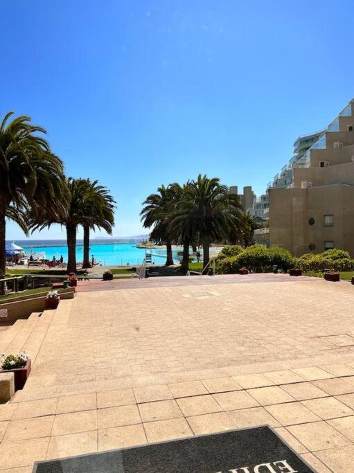 San Alfonso Del Mar, Edificio El Faro, Algarrobo. *